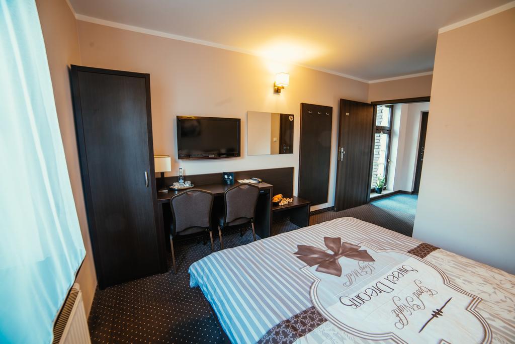 Hotel Wojto Zamość 객실 사진
